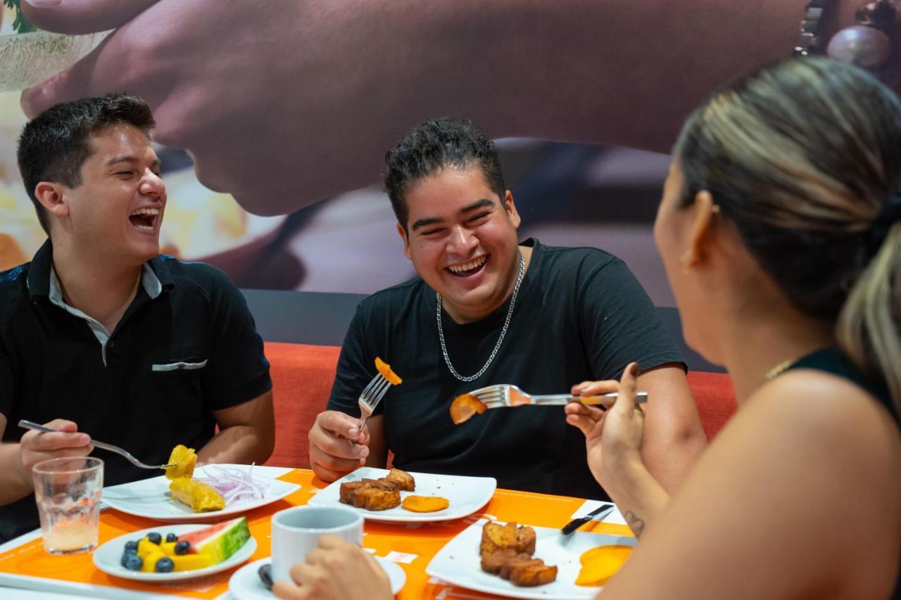 Ibis Trujillo Hotel Ngoại thất bức ảnh